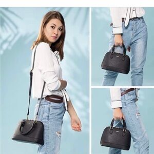 Lovevook Dome Satchel
Handheld/Shoulder Small
Crossbody Purse w/ Double Zip